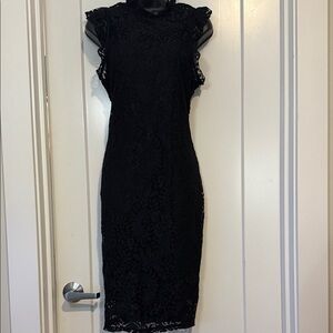 Chic Black Lace Midi Dress